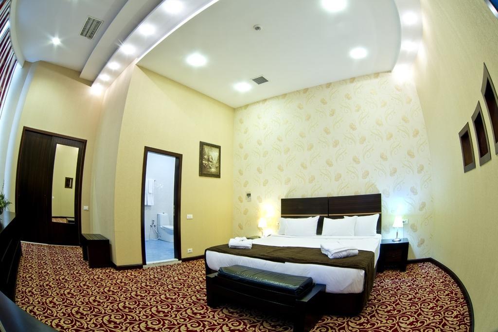 Ambassador Hotel Baku Room photo