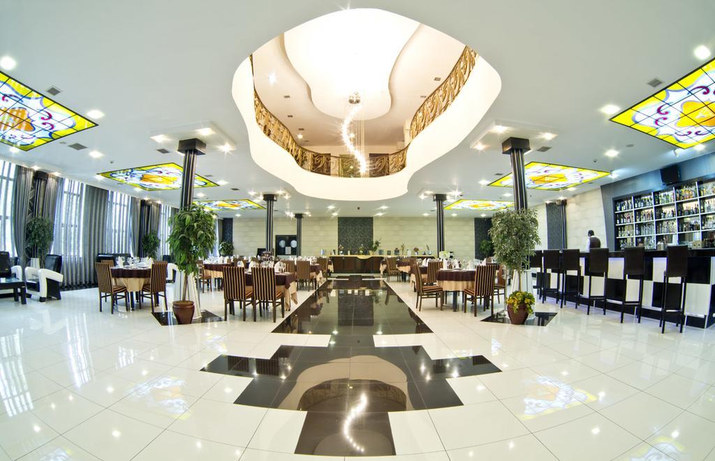 Ambassador Hotel Baku Exterior photo