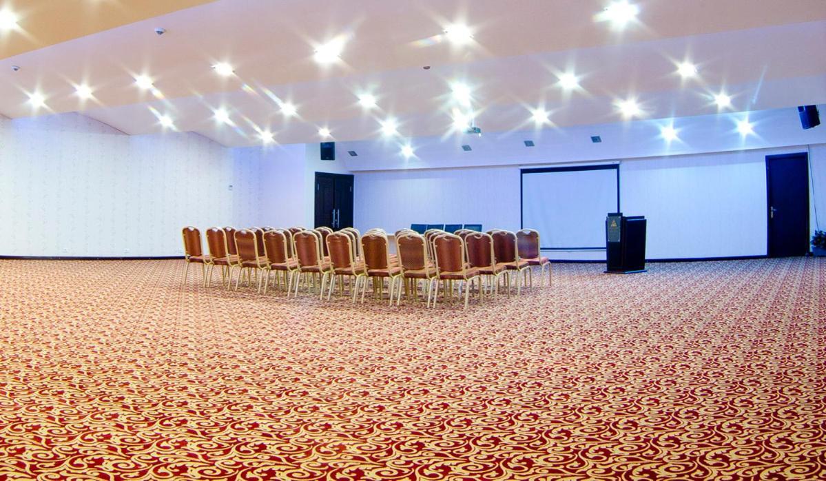 Ambassador Hotel Baku Exterior photo