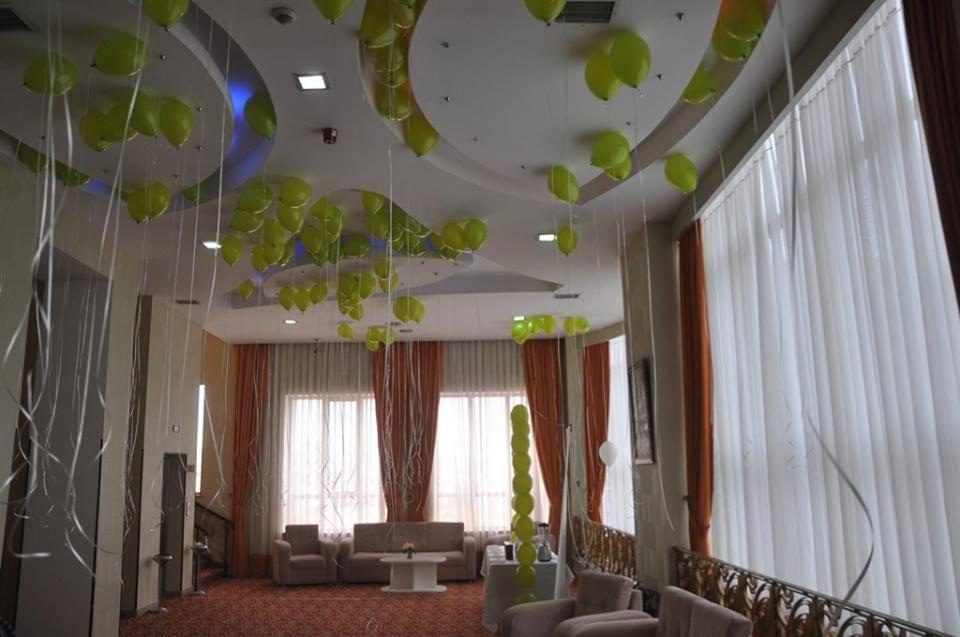Ambassador Hotel Baku Exterior photo